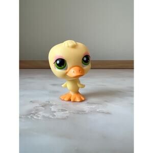 Littlest Pet Shop Yellow Duck #51 Green Eyes Pink Shadow 2005 Red Magnet G2